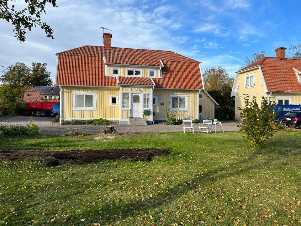 Lovisas Stuga Vadstena Extérieur photo
